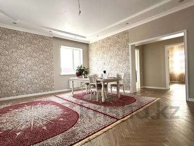 Жеке үй · 6 бөлме · 243 м² · 10 сот., Иманова 31 — Отличное расположение, бағасы: ~ 60 млн 〒 в Косшы