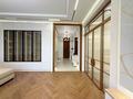 4-комнатная квартира · 180 м², Шамши Калдаяков 8 за 1.8 млн ₸ в Астане, Сарайшык р-н — фото 5