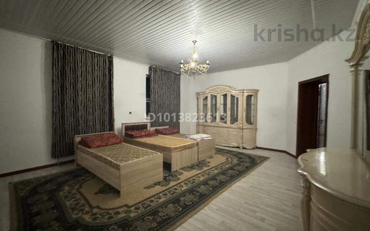 5-комнатная квартира · 500 м² · 1/1 этаж, Қ.Жунисбекова 17 за 15 000 ₸ в Туркестане — фото 2