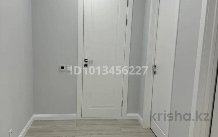 2-бөлмелі пәтер · 52 м² · 8/12 қабат, Бауыржана Момышулы 5/2 — Монке би, бағасы: 300 000 ₸ в Алматы, Алатауский р-н — фото 2