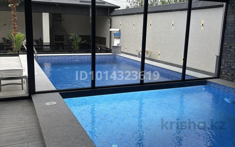 Дача · 3 комнаты · 250 м², жилой массив Кайнар Булак, Клубничная 149 за 120 000 ₸ в Шымкенте, Абайский р-н — фото 2