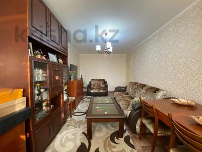 3-бөлмелі пәтер · 62 м² · 3/5 қабат, 7 микрорайон — Магазин Айнур, бағасы: 13.5 млн ₸ в Темиртау