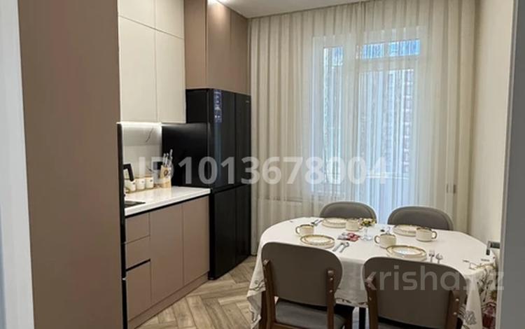 2-комнатная квартира · 70 м² · 8/12 этаж, Туран 57г — Пересечение улицы Бухар жырау и Туран за 30 000 ₸ в Астане, Есильский р-н — фото 2
