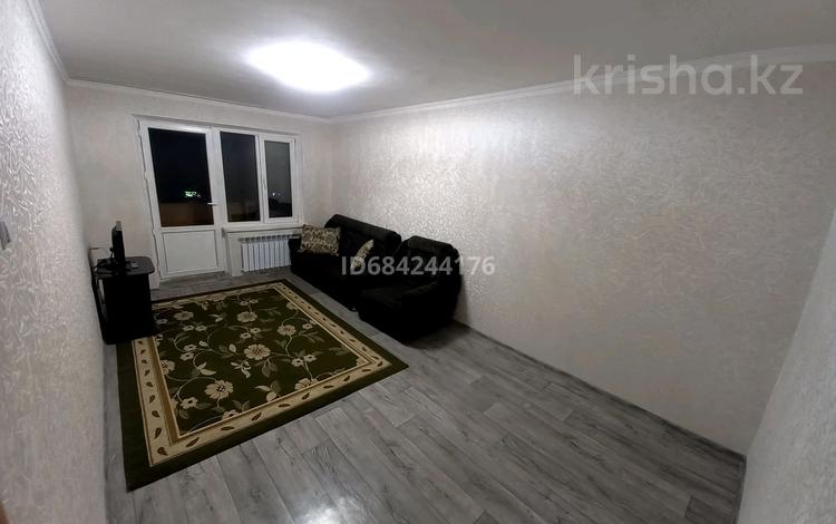 2-комнатная квартира, 47 м², 5/5 этаж помесячно, Абая 27