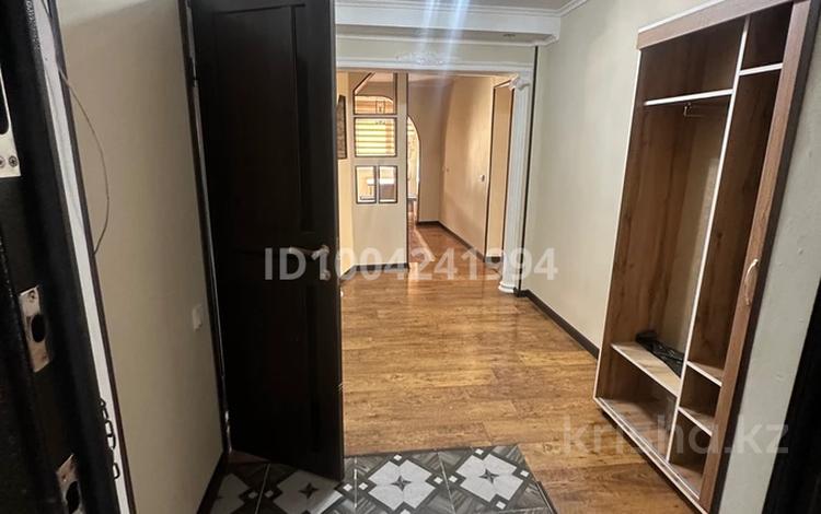 3-комнатная квартира · 70 м² · 4/9 этаж, мкр Нурсат 2 34 — Акимат за 250 000 ₸ в Шымкенте, Каратауский р-н — фото 2