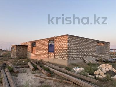 Дача · 3 комнаты · 180 м² · 12 сот., мкр Зарослый, Мелиоротор за 12 млн ₸ в Атырау