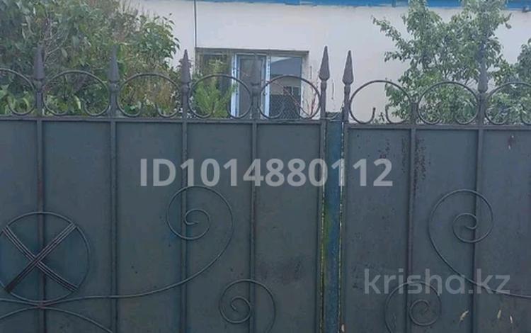 Отдельный дом · 4 комнаты · 130 м² · 20 сот., Молодежная 10 за 25 млн ₸ в Кабанбае Батыра — фото 2
