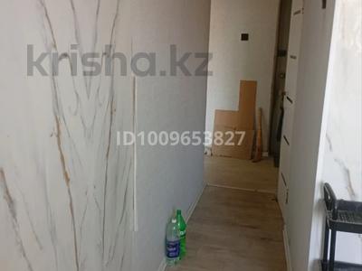 3-комнатная квартира · 42.5 м² · 3/4 этаж, Старый город, Әйтке би 9 за 10 млн ₸ в Актобе