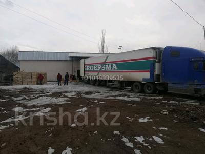 Еркін, қоймалар, қоғамдық тамақтану орны, ауыл шаруашылығы · 345 м², бағасы: 345 000 ₸ в Каракемер