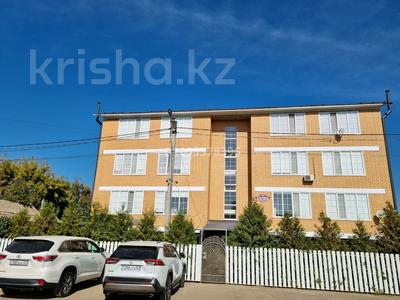 4-комнатная квартира · 121 м² · 3/3 этаж, Егизбаева 159 — Универмаг/City Center за 52 млн 〒 в Уральске