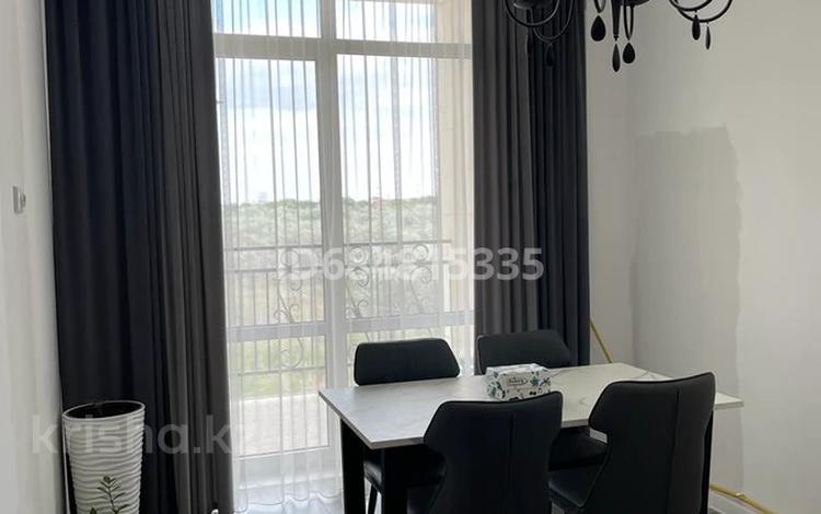 2-бөлмелі пәтер · 95 м² · 2/4 қабат, 2 84, бағасы: 300 000 ₸ в Атырау — фото 3