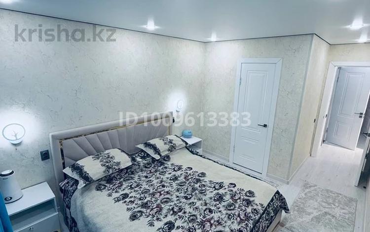 3-бөлмелі пәтер · 64 м² · 1/5 қабат, Ы сулейменова 16, бағасы: 28 млн ₸ в  — фото 2