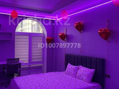 2-комнатная квартира · 60 м² · 13/13 этаж, 17-й мкр 54 за 2 000 〒 в Актау