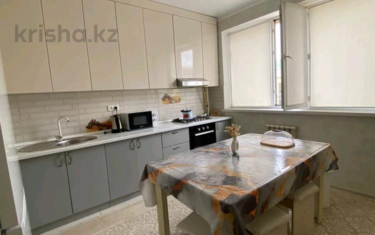 2-комнатная квартира · 60 м² · 5/5 этаж, 19-й мкр 38 за 170 000 ₸ в Актау — фото 2