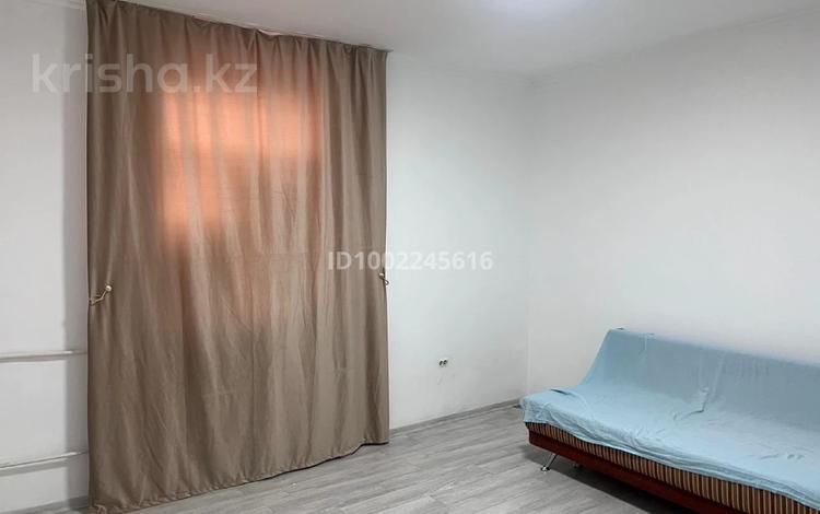 1-бөлмелі пәтер · 45 м² · 2/2 қабат, Шелихова 16а, бағасы: 150 000 ₸ в Алматы, Жетысуский р-н — фото 2