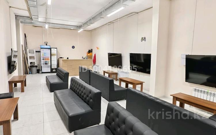 Свободное назначение, офисы, магазины и бутики, склады, медцентры и аптеки, образование, развлечения · 125 м² за 65 млн 〒 в Астане, Есильский р-н — фото 28