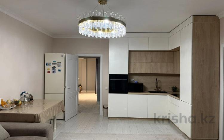 3-комнатная квартира · 85 м² · 4/17 этаж, Жандосова 140 — Сулейменова за 61 млн ₸ в Алматы, Ауэзовский р-н — фото 16