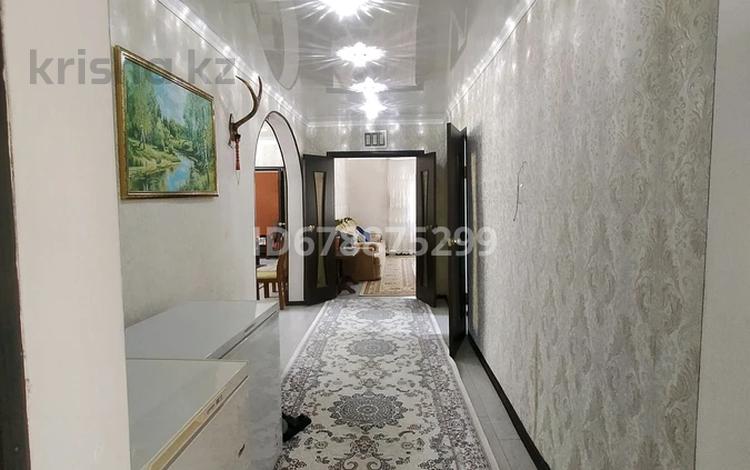 Жеке үй • 5 бөлмелер • 150 м² • 7 сот., Машхур жусупа копейулы 66, бағасы: 23 млн 〒 в Актобе, мкр Москва — фото 2