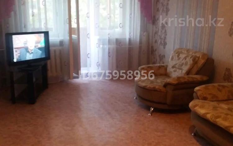 1-комнатная квартира, 36 м², 3/5 этаж, Едиге Би 61 за 12 млн 〒 в Павлодаре — фото 2