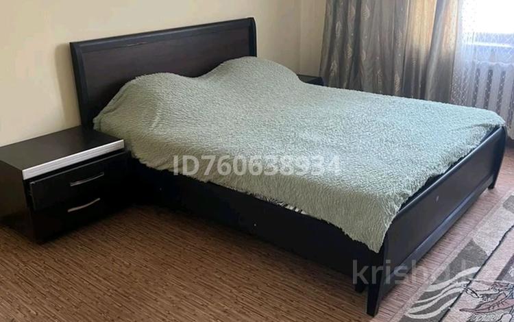 2-комнатная квартира · 53 м² · 1/9 этаж, Пр Ауезова 42 — Рынок Новостроика за 12 000 ₸ в Семее — фото 2