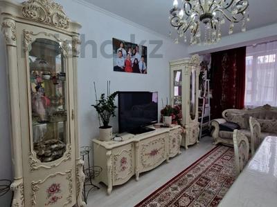 2-бөлмелі пәтер · 73.1 м² · 3/10 қабат, Ақсай-4 ш/а., бағасы: 54.5 млн ₸ в Алматы, Ауэзовский р-н