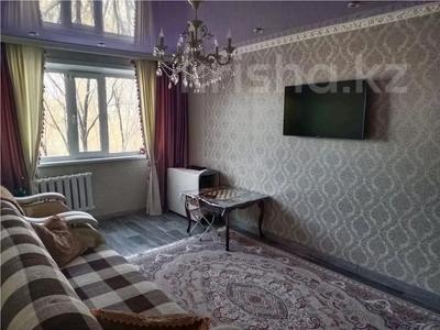 3-комнатная квартира · 64 м² · 3/5 этаж, мкр Юго-Восток, восток 2 за 20 млн ₸ в Караганде, Казыбек би р-н