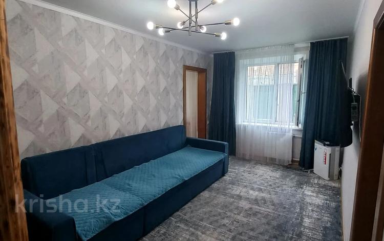 2-комнатная квартира · 58 м² · 1/7 этаж, мкр Юго-Восток, Шахтеров за 20.8 млн ₸ в Караганде, Казыбек би р-н — фото 3