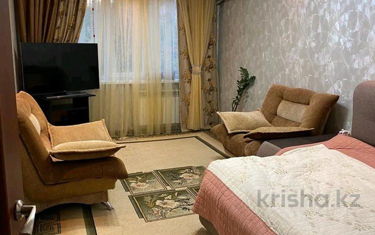 2-бөлмелі пәтер · 50 м² · 4/5 қабат, 17 мкр 11 — Аллея, бағасы: 150 000 ₸ в Шымкенте — фото 2