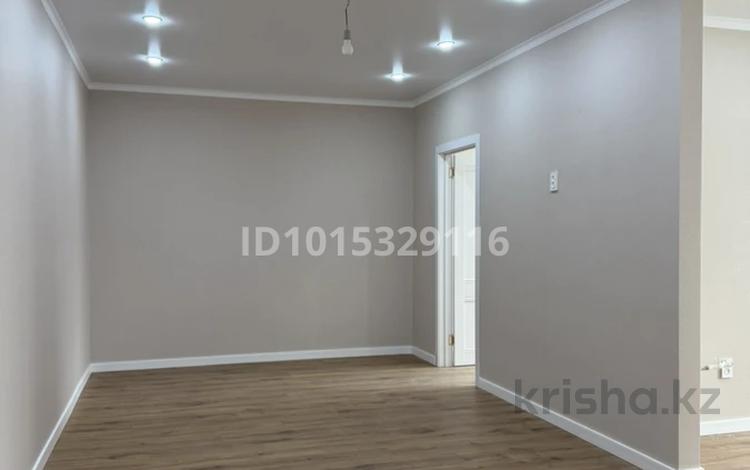 3-бөлмелі пәтер · 63 м² · 6/10 қабат, Мкрн. Центральный 50А, бағасы: 30 млн ₸ в Кокшетау — фото 2