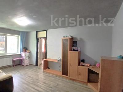 3-бөлмелі пәтер · 57.5 м² · 1/5 қабат, Жаңа қала ш/а., Абдирова, бағасы: 18 млн ₸ в Караганде, Казыбек би р-н