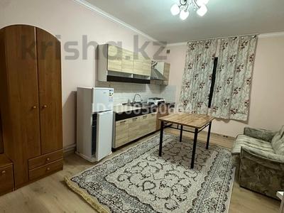 2-комнатная квартира · 45 м² · 2/2 этаж, мкр Самал-1, Мкр Самал-1 Казына 14 — Казына и Калшораев за 120 000 〒 в Шымкенте, Абайский р-н