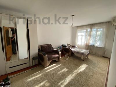 2-комнатная квартира · 45 м² · 4/4 этаж, Нурмакова 65 — Төле би -Нурмакова за 29 млн 〒 в Алматы, Алмалинский р-н