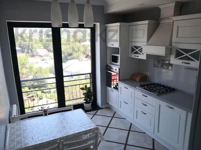 2-комнатная квартира · 82 м² · 6/9 этаж, Кабанбай батыра за 118 млн ₸ в Алматы, Медеуский р-н