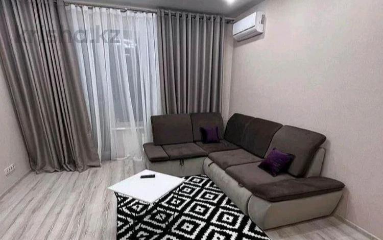 2-бөлмелі пәтер · 58 м² · 2/5 қабат, 17-ш/а. 93, бағасы: 120 000 ₸ в Актау, 17-й мкр — фото 2