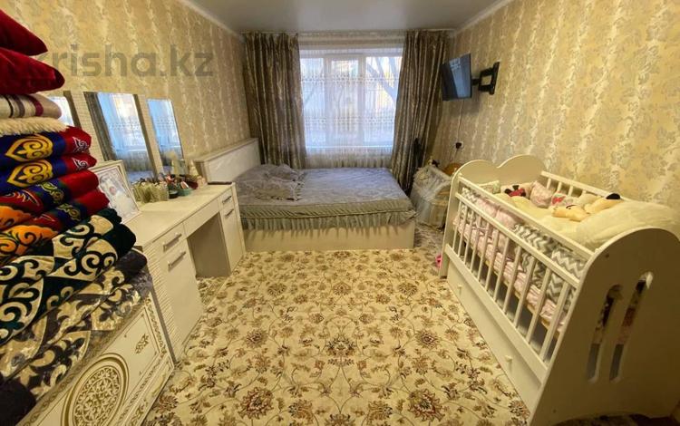 1-комнатная квартира, 33.2 м², 1/9 этаж, Камзина 56 за ~ 12.8 млн 〒 в Павлодаре — фото 3