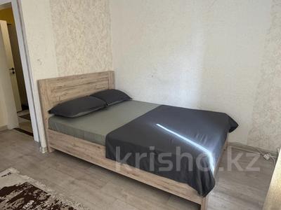 1-комнатная квартира · 45 м² · 2/5 этаж, Первомайская 28 В — Топографический колледж, проспект ауэзова за 2 000 ₸ в Семее