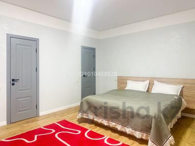 Жеке үй · 8 бөлме · 400 м² · 20 сот., Алия молдагулова 1Б, бағасы: 120 млн 〒 в Акколе