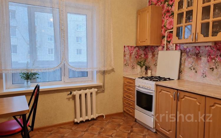 2-комнатная квартира · 48 м² · 4/5 этаж, Победа — Остановка Диана за 130 000 ₸ в Уральске — фото 2