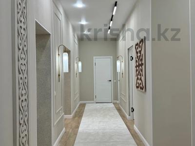 Пәтерлер в Мангистауской обл.: 4-бөлмелі пәтер · 130 м² · 2/8 қабат, 19-й мкр 45, бағасы: 49.5 млн 〒 4-бөлмелі пәтер · 130 м² · 2/8 қабат, 19-й мкр 45, бағасы: 49.5 млн 〒 в Актау