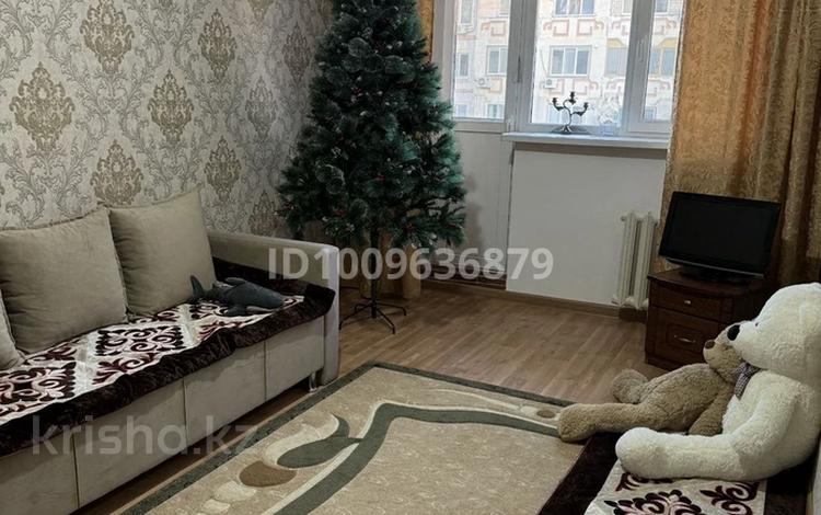 2-комнатная квартира · 55 м² · 3/5 этаж, мкр Центральный, Канцева 1 — Драмтеатр за 16.5 млн 〒 в Атырау — фото 2
