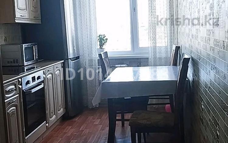 3-бөлмелі пәтер · 64.6 м² · 7/10 қабат, Оралхан Бокей 31/4 — Океан, бағасы: 31 млн ₸ в Усть-Каменогорске — фото 2