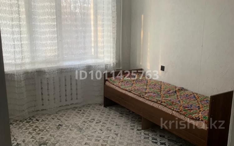 1-бөлмелі пәтер · 30 м² · 2/5 қабат, мкр. Зачаганск пгт, Жангир Хана 57, бағасы: 110 000 ₸ в Уральске — фото 2