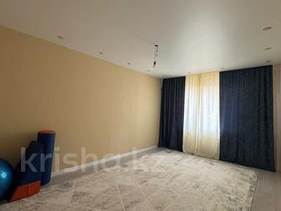 2-бөлмелі пәтер · 84 м² · 1/5 қабат, мкр. Алтын орда, ораз татеулы, бағасы: 30 млн ₸ в Актобе