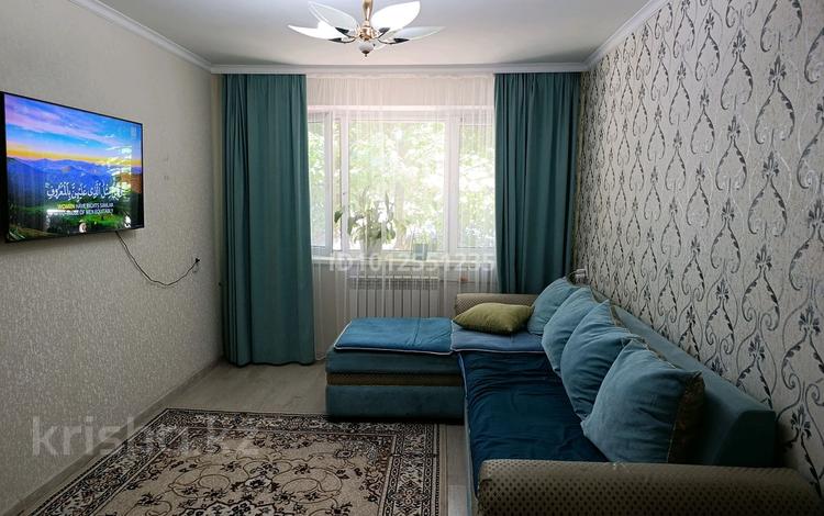 2-комнатная квартира · 44.4 м² · 1/5 этаж, мкр Акбулак 21 за 12 млн ₸ в Таразе — фото 2