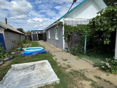 Отдельный дом · 3 комнаты · 79.9 м² · 4 сот., Шипина 88 за 28 млн ₸ в Костанае