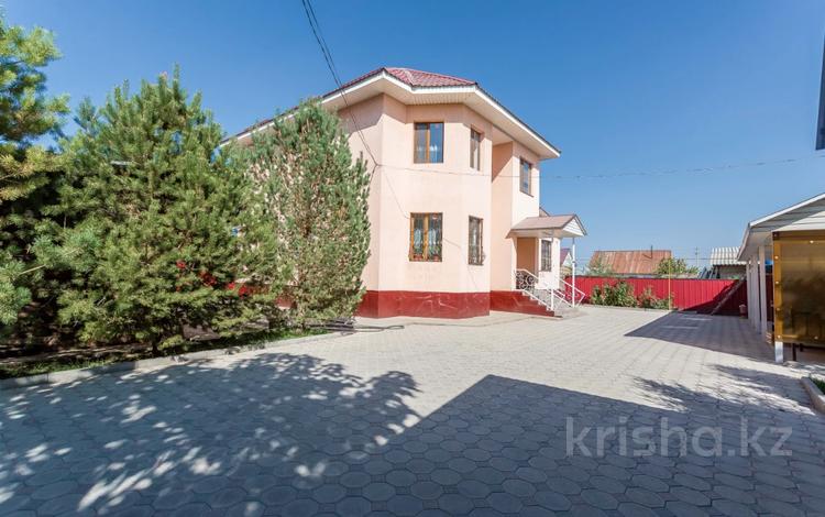 Отдельный дом · 5 комнат · 210 м² · 8 сот., Абылай Хана 21 за 58 млн 〒 в Казцик — фото 39
