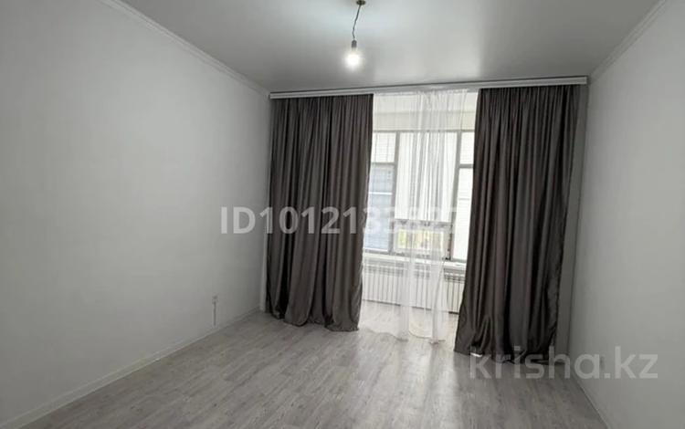 1-комнатная квартира · 50 м² · 1/6 этаж, мкр Болашак, богенбай батыр за 12.9 млн ₸ в Актобе — фото 2