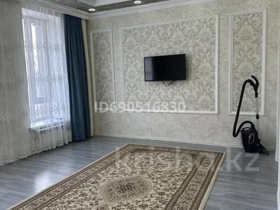 2-бөлмелі пәтер, 74 м², 10/10 қабат, Анет баба 11/1, бағасы: 38 млн 〒 в Астане, Есильский р-н