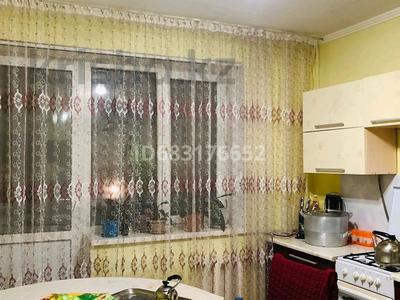 3-комнатная квартира, 85 м², 4/5 этаж помесячно, Астана (12) — Төле би - Аль-Фараби за 180 000 〒 в Таразе