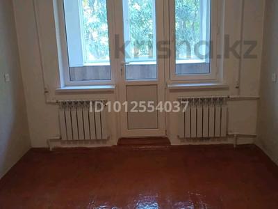 3-бөлмелі пәтер · 60 м² · 2/4 қабат, проспект Республики 44 — район Колос, бағасы: 21 млн ₸ в Шымкенте, Аль-Фарабийский р-н